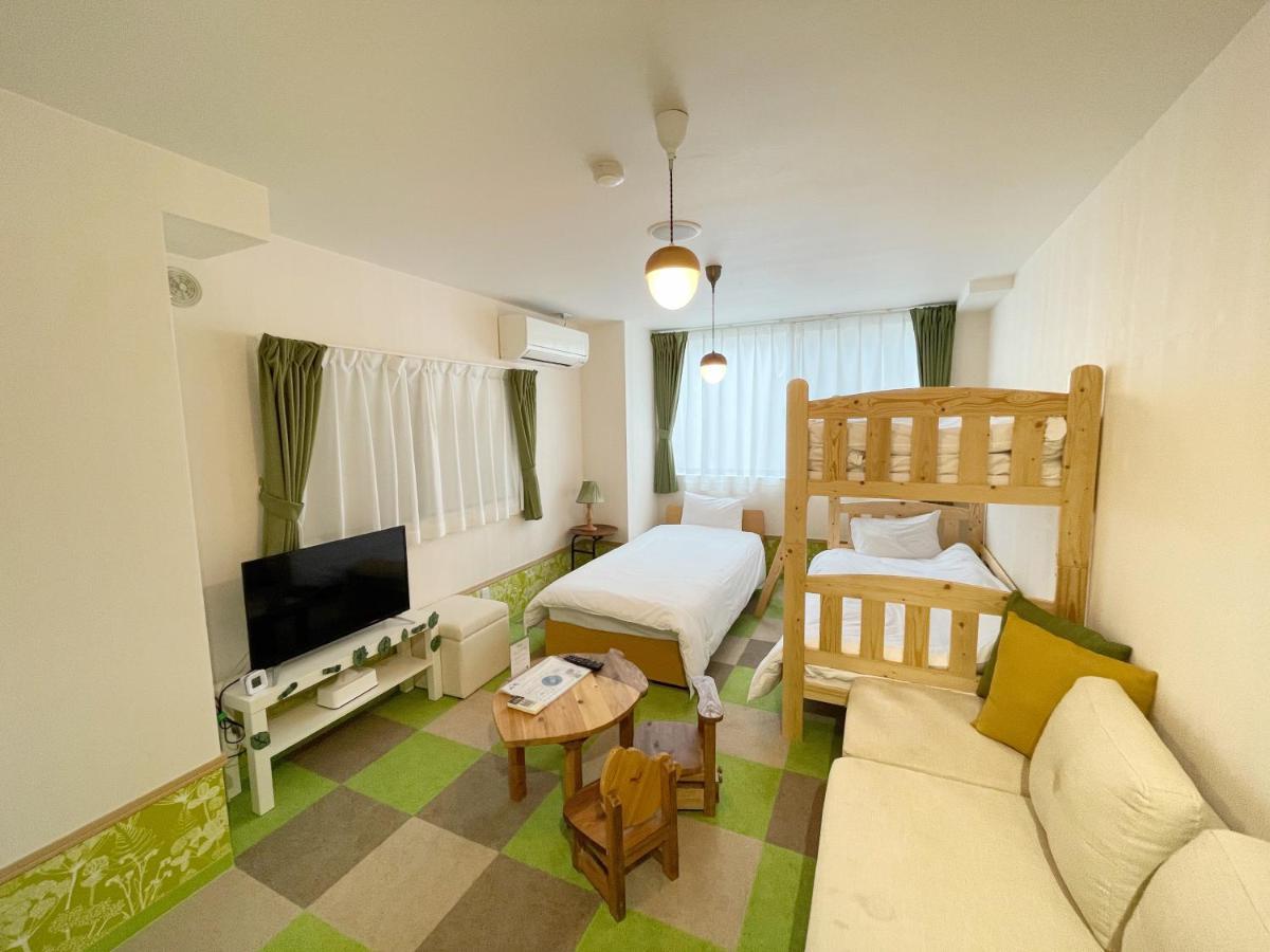Guest House Laule'A Tennoji Osaka Exterior photo